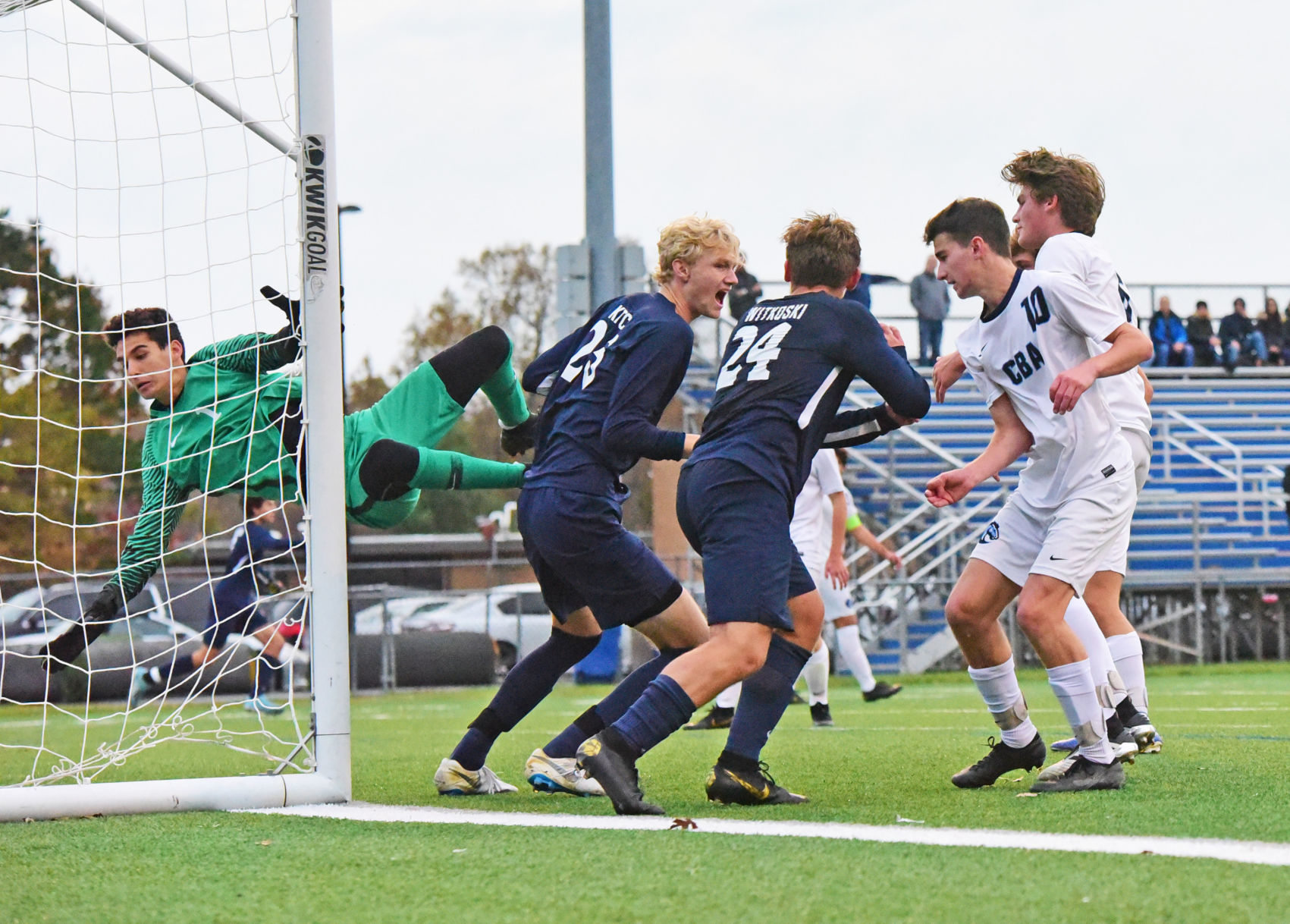 110819_spt_prepsoccer 43